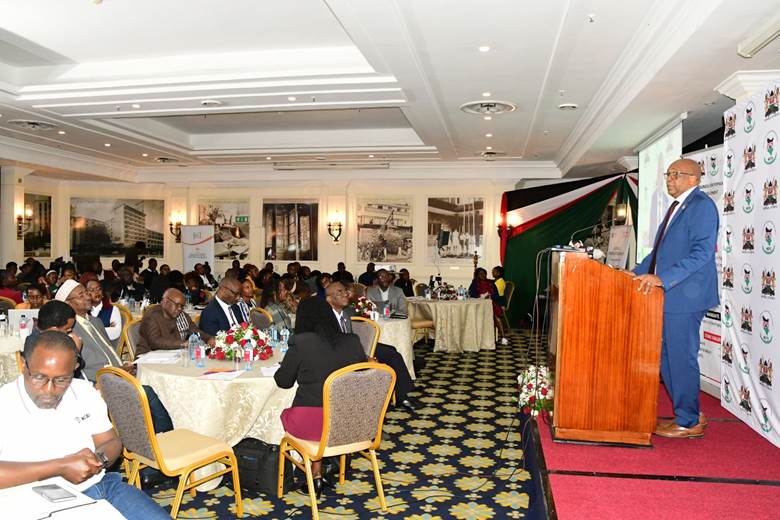 Dr. Masini Ichwara, DG State Department for Economic Planning (SDEP) delivering the key note address on behalf of the Principal Secretary SDEP Dr. Boniface Makhokha during the world population day celebrations.
